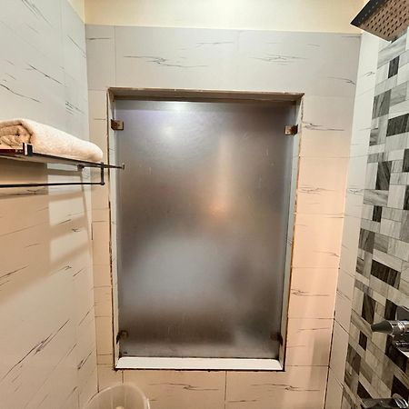 Oyster Pearl I Near Medanta Hospital I Sec-39 I Gurgaon Ξενοδοχείο Εξωτερικό φωτογραφία
