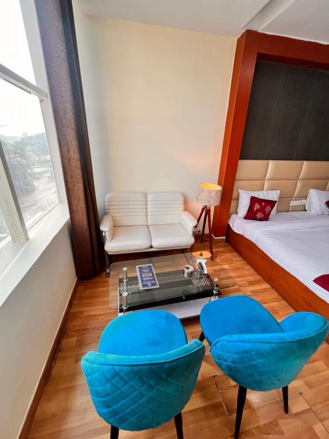 Oyster Pearl I Near Medanta Hospital I Sec-39 I Gurgaon Ξενοδοχείο Εξωτερικό φωτογραφία