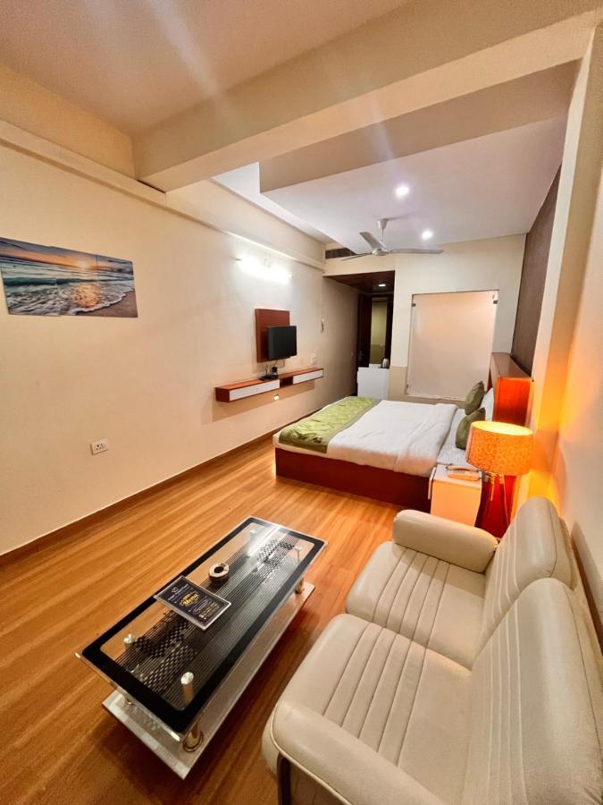 Oyster Pearl I Near Medanta Hospital I Sec-39 I Gurgaon Ξενοδοχείο Εξωτερικό φωτογραφία