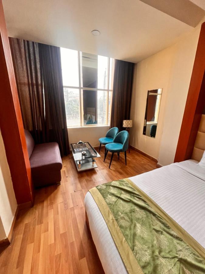 Oyster Pearl I Near Medanta Hospital I Sec-39 I Gurgaon Ξενοδοχείο Εξωτερικό φωτογραφία