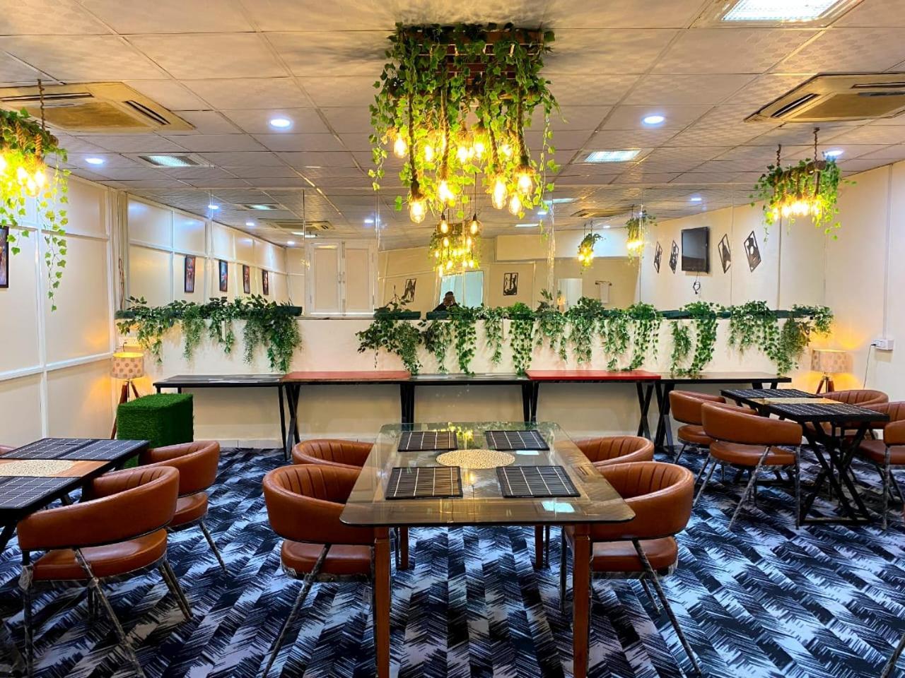 Oyster Pearl I Near Medanta Hospital I Sec-39 I Gurgaon Ξενοδοχείο Εξωτερικό φωτογραφία
