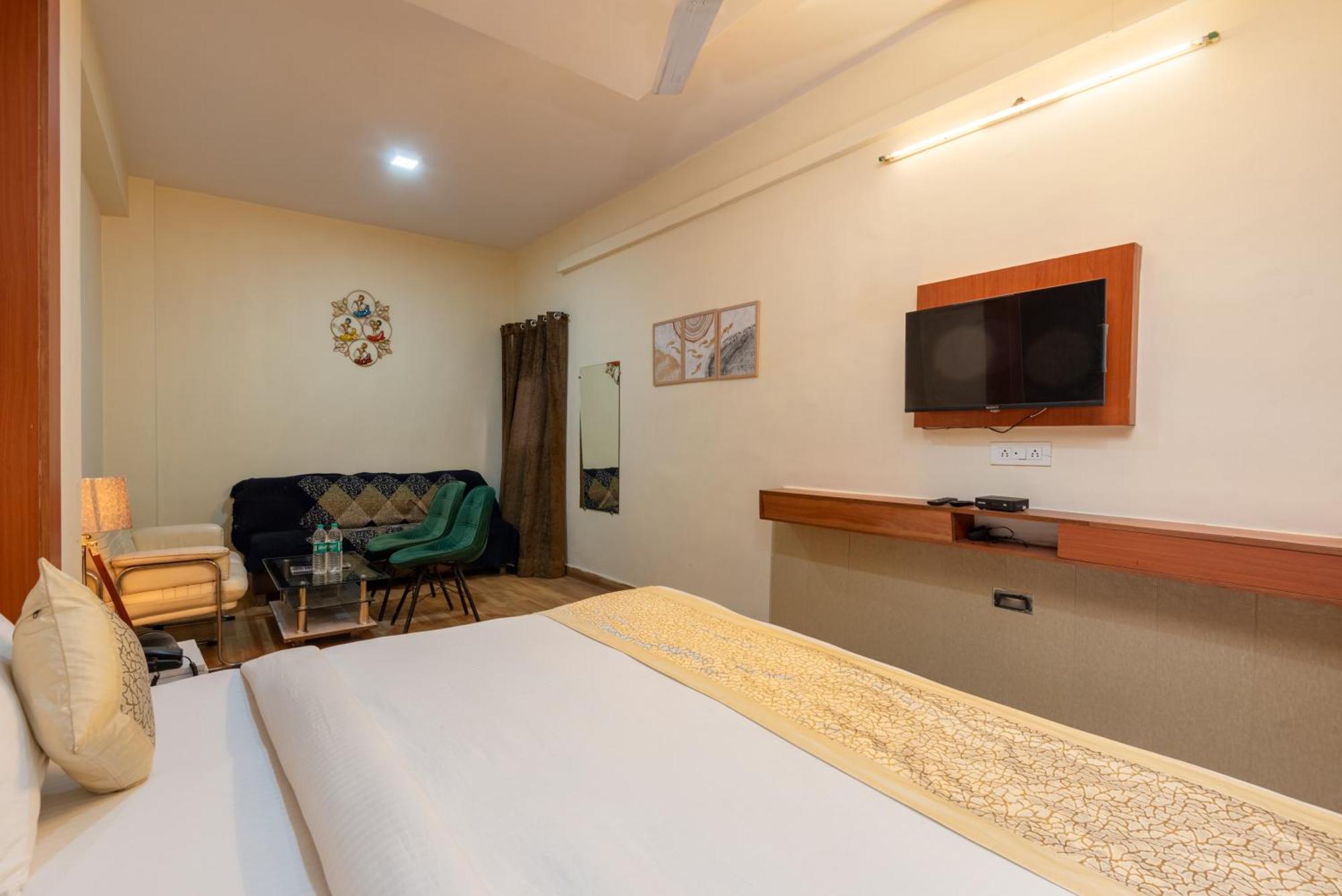 Oyster Pearl I Near Medanta Hospital I Sec-39 I Gurgaon Ξενοδοχείο Εξωτερικό φωτογραφία