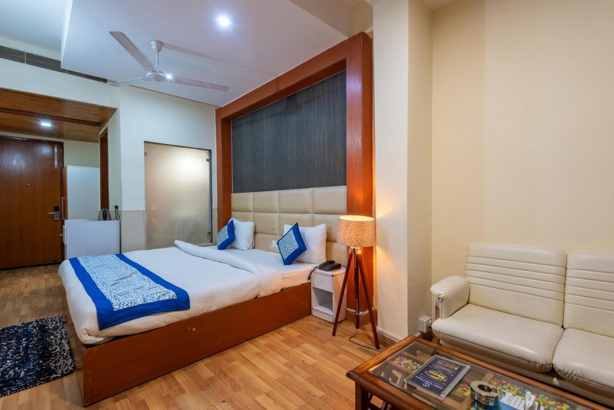 Oyster Pearl I Near Medanta Hospital I Sec-39 I Gurgaon Ξενοδοχείο Εξωτερικό φωτογραφία
