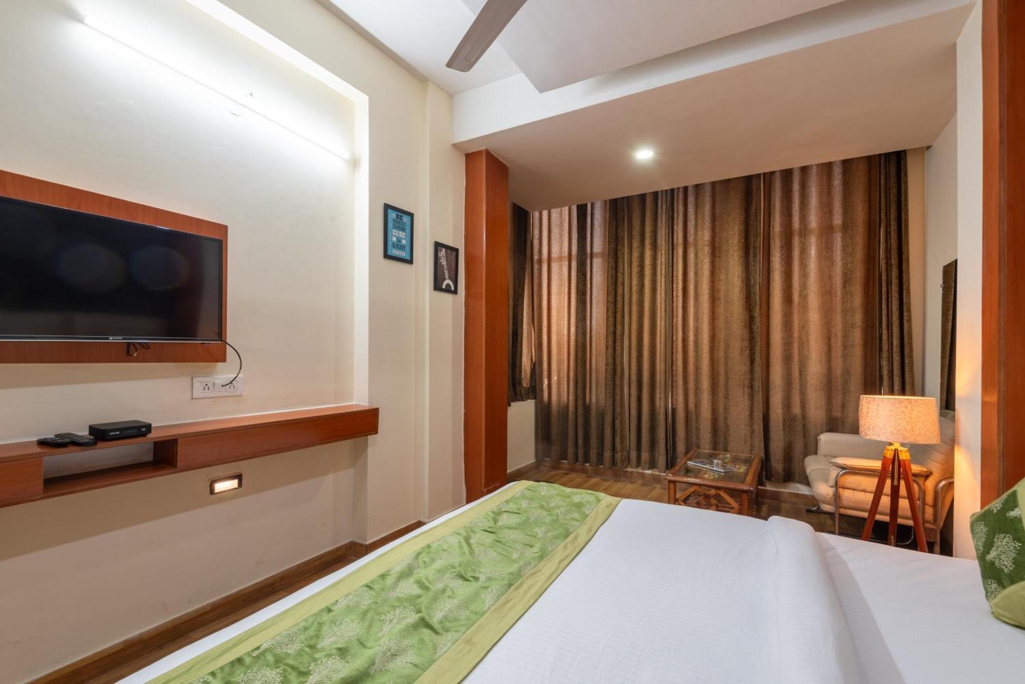 Oyster Pearl I Near Medanta Hospital I Sec-39 I Gurgaon Ξενοδοχείο Εξωτερικό φωτογραφία