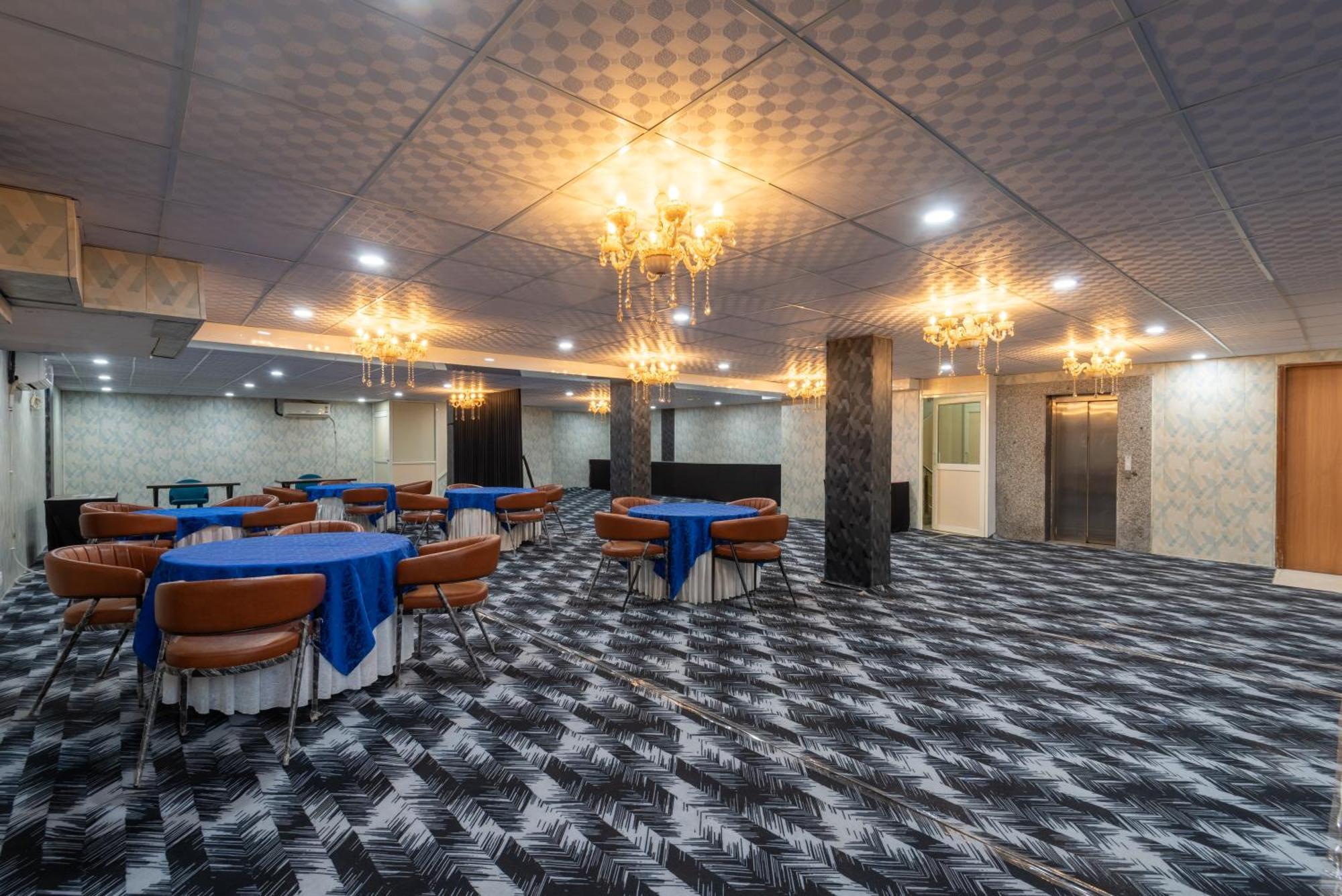 Oyster Pearl I Near Medanta Hospital I Sec-39 I Gurgaon Ξενοδοχείο Εξωτερικό φωτογραφία